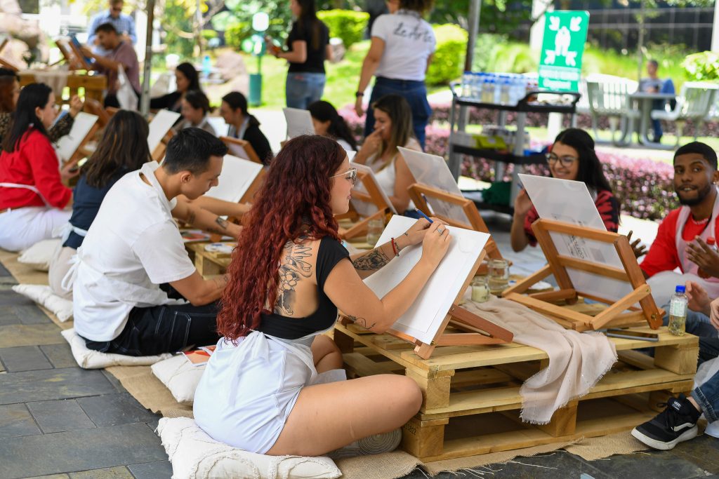 Taller de pintura al aire libre en AFZ